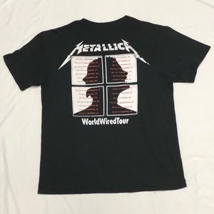Shirts - Metallica World Wired Tour 2017 Black T-Shirt Shirts - Metallica World Wired Tour 2017 Black T-Shirt